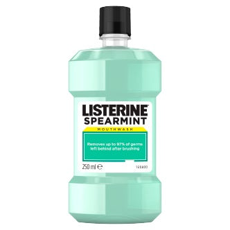 Listerine spearmint mouthwash 250ml antibacterial oral rinse fresh breath gum care family oral hygiene