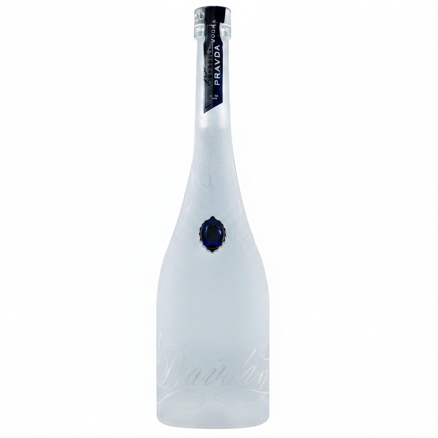 Pravda Vodka 700ml 40% ABV premium Polish vodka for Martinis, cocktails, serving chilled and gifting