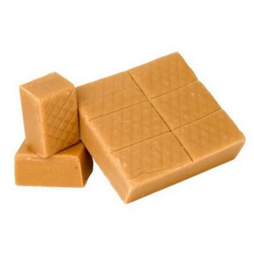 Vanilla butter fudge slab 90 g traditional creamy British fudge sweet confectionery